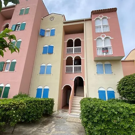 Nice 23M With Balcony - Residence With Pool *